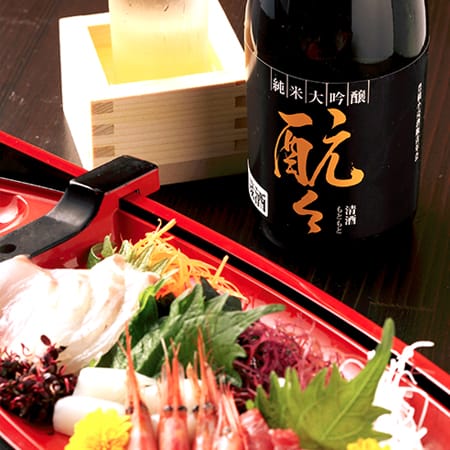 もともと(日本酒)とお刺身盛り
